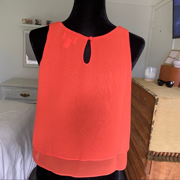 Orange Crop Top flowey Size XS - Picture 3 of 8